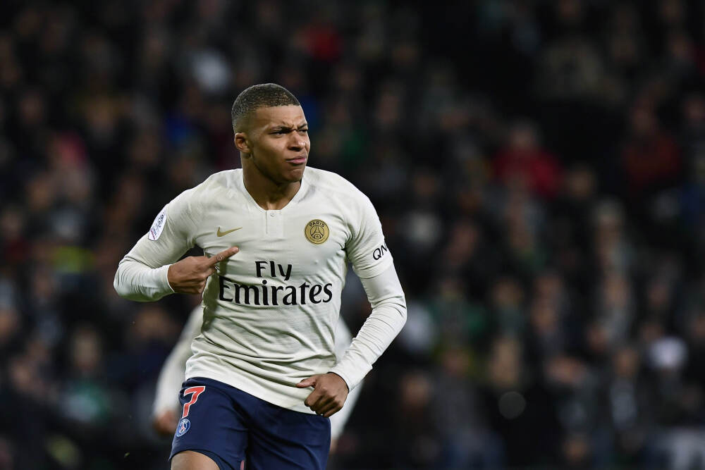 逆转命运！23岁非洲前锋2年前左眼失明 非洲杯首秀破门造逆转好戏